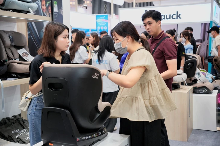 Ghế ô tô trẻ em Britax Römer của Đức xuất hiện tại Vietbaby Fair 2026 - Ảnh 2.