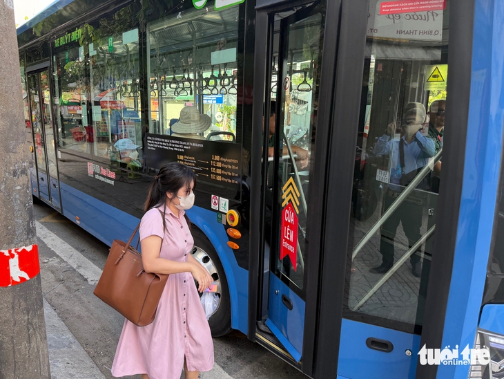 Tôi đi làm bằng xe buýt, càng đi càng 'ghiền' - Ảnh 4.