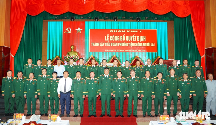 Thành lập Tiểu đoàn phương tiện không người lái đầu tiên của Quân khu 7   - Ảnh 3.