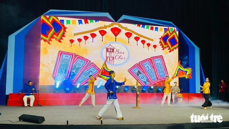 Đà Nẵng hỗ trợ các câu lạc bộ Bài Chòi hoạt động, tìm diễn viên trẻ kế cận - Ảnh 1.