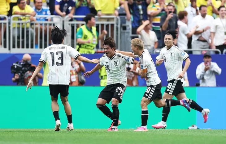 Ông Philippe Troussier: Brazil bóp chết kế hoạch của Moriyasu - Ảnh 2.
