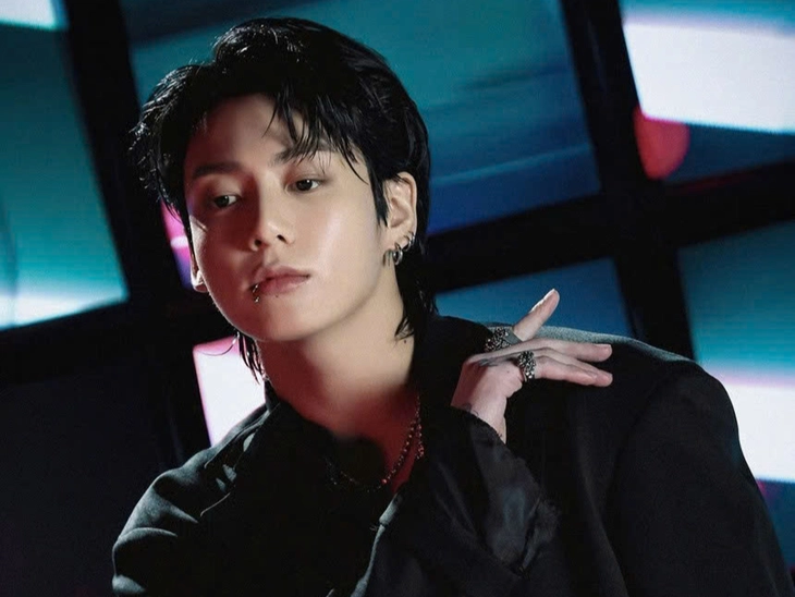 Jungkook BTS bập bẹ nói tiếng Việt, trải lòng về chuyện kết hôn - Ảnh 1.