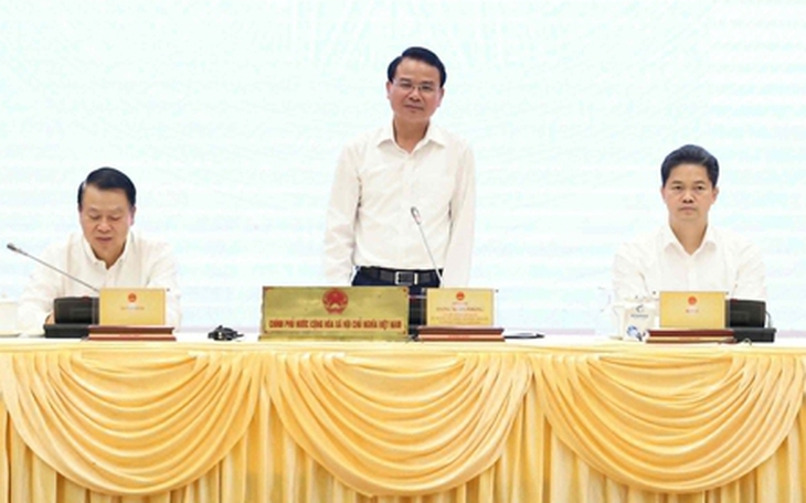 UBND TP.HCM yêu cầu sở ngành, phường xã phát ngôn trong 24 giờ khi có vụ việc nóng - Ảnh 3.