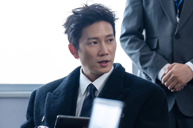 Lee Dong Wook mang A shop for killers trở lại trong phim Hàn tháng 7 - Ảnh 4.