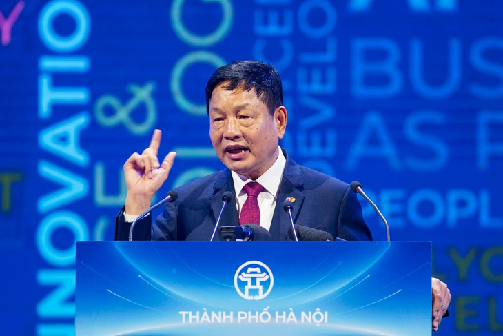 Chủ tịch FPT Trương Gia Bình: Hà Nội đã cất lên một 'tiếng nói tuyệt vời' qua bản quy hoạch tầm nhìn 100 năm - Ảnh 3.