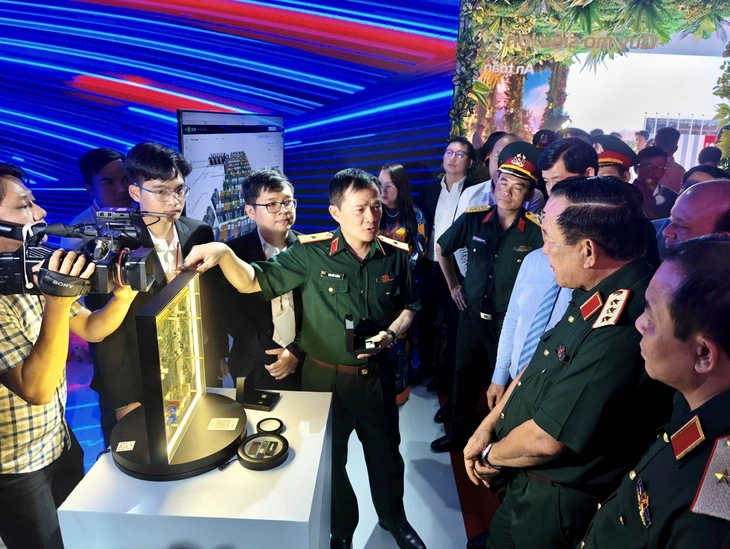 Viettel, FPT, VNPT dẫn đầu tốp 10 công ty công nghệ viễn thông uy tín 2026 - Ảnh 1.