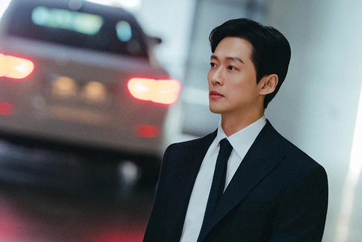 Lee Dong Wook mang A shop for killers trở lại trong phim Hàn tháng 7 - Ảnh 3.