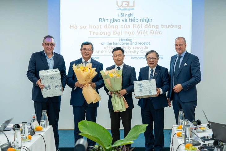 Thứ trưởng Bộ Giáo dục và Đào tạo Lê Quân làm Chủ tịch hội đồng Trường đại học Việt - Đức - Ảnh 3.
