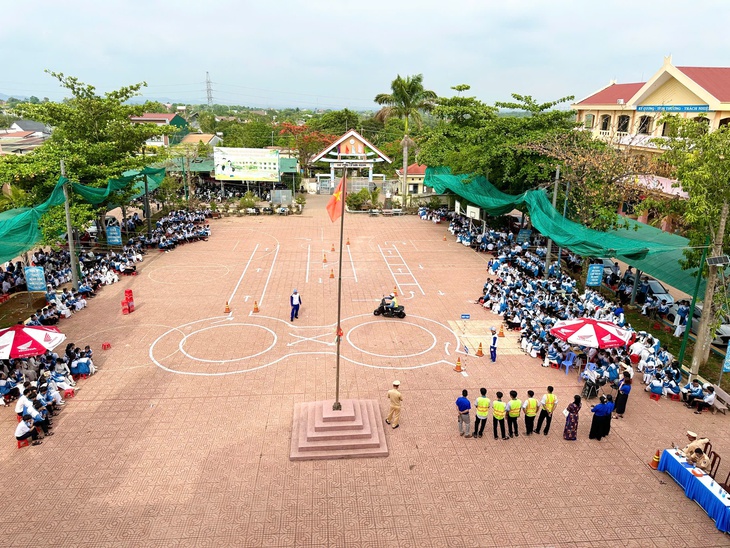 xe điện - Ảnh 3.