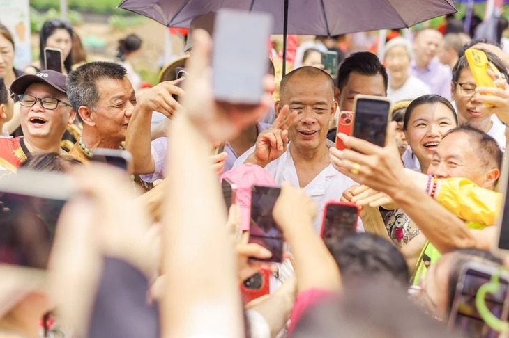 chủ quán - Ảnh 2.