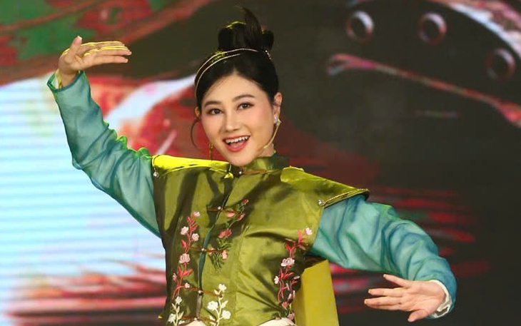 Nghệ sĩ Thanh Tòng xuất hiện đầy xúc động trong tập đầu Nghệ thuật và chạm - Ảnh 2.