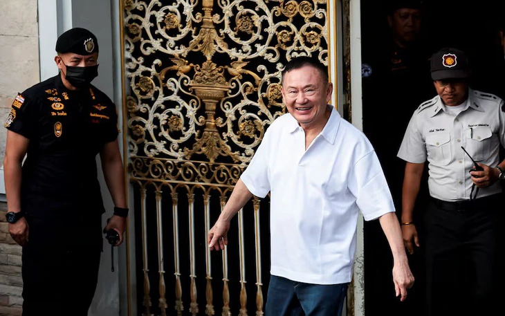 Ông Thaksin chuẩn bị quay lại Dubai sau khi được ân xá - Ảnh 3.