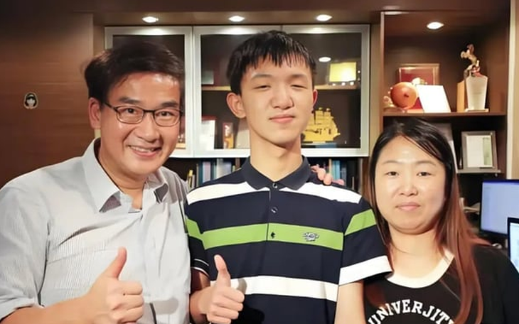 Lớp học giúp người khiếm thị 'lướt' điện thoại thông minh - Ảnh 5.