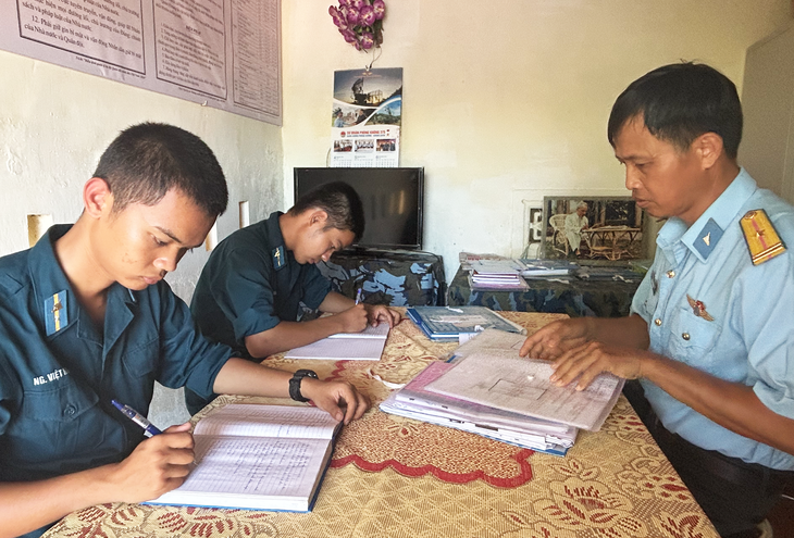 Người chiến sĩ suốt 27 năm giữ trời trên điểm cao 327m núi Phước Tường, Đà Nẵng - Ảnh 2.