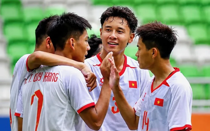 HLV U19 Indonesia: Không được sợ U19 Việt Nam - Ảnh 2.
