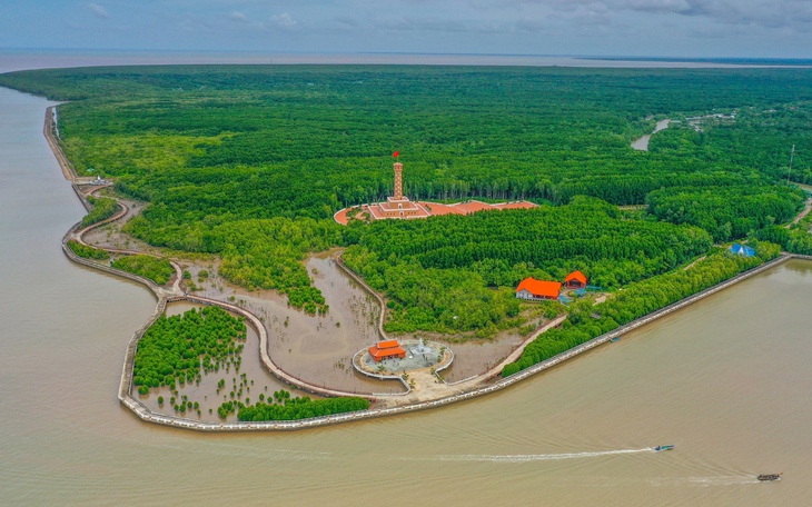 Nhiều xã từng là trung tâm huyện của Bạc Liêu và Cà Mau trở thành phường  - Ảnh 2.