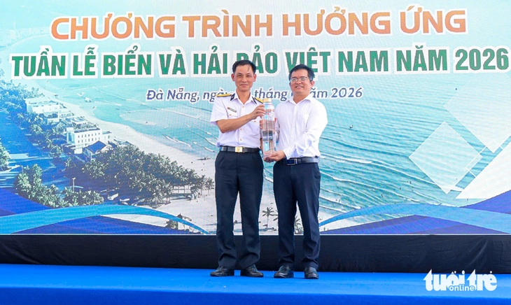 Đà Nẵng lan tỏa tình yêu biển đảo qua những tư liệu lịch sử quý - Ảnh 2.