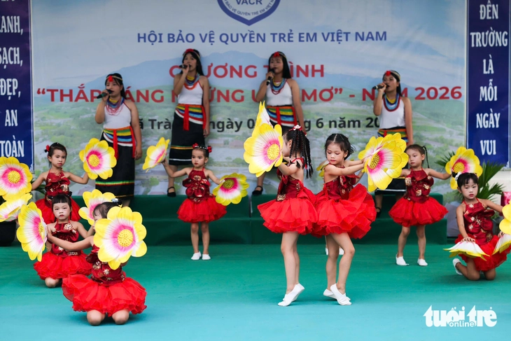 Phu nhân Ngô Phương Ly - Ảnh 7.