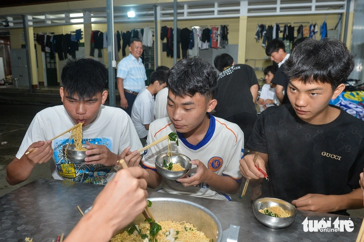 thi tốt nghiệp THPT - Ảnh 8.