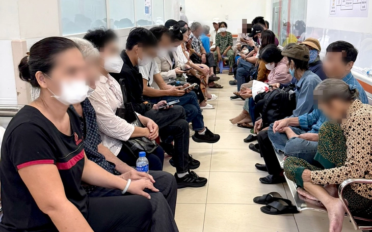 Hệ quả của thức khuya, đồ ăn nhanh... - Ảnh 3.