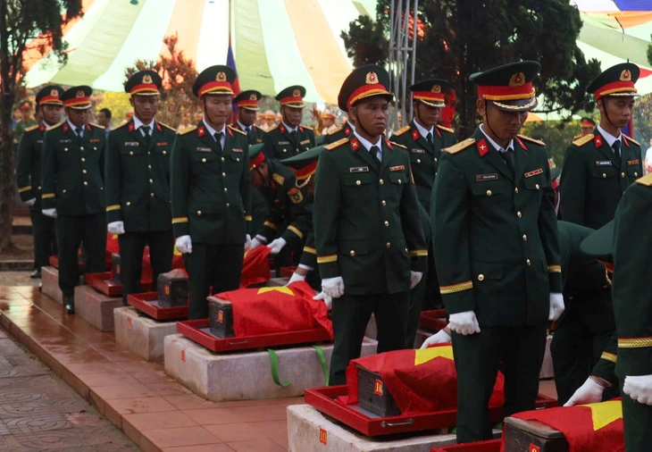 Phó thủ tướng: Dấu hiệu nhỏ nhất cũng không được bỏ qua để đưa các liệt sĩ về quê hương - Ảnh 6.