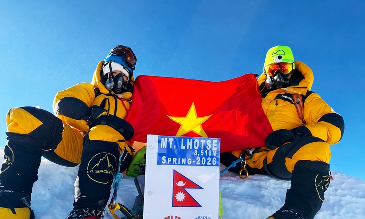 Everest - Ảnh 2.