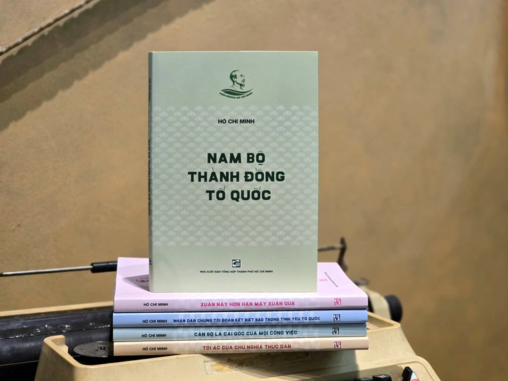 Hồ Chí Minh - Ảnh 2.