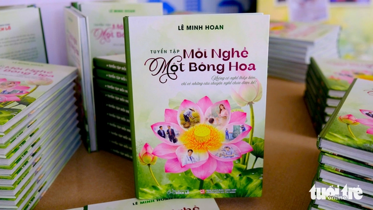 Mỗi nghề một bông hoa - Ảnh 1.