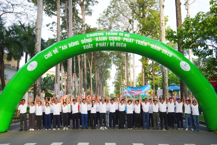 Gần 2.000 người tham gia đi bộ gây quỹ, hưởng ứng Ngày Môi trường thế giới - Ảnh 2.