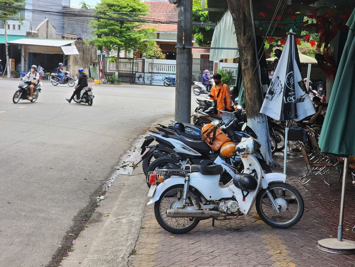 Quảng Ngãi - Ảnh 2.