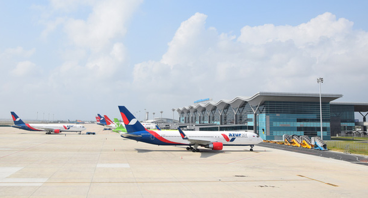 sân bay Cam Ranh - Ảnh 1.