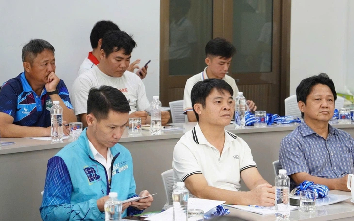 Nữ trọng tài FIFA hàng đầu châu Á bắt chính ở Giải Bóng đá công nhân, viên chức Việt Nam - Ảnh 3.