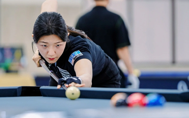 Trần Quyết Chiến thắng áp đảo trận ra quân Giải billiards quốc tế HTV - Ảnh 2.