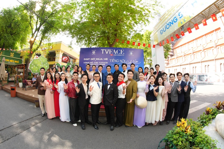 Gương mặt truyền hình - Ảnh 1.
