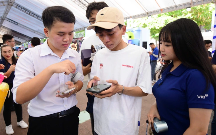 VPBank muôn mang 'trợ lý tài chính số' đến từng hộ kinh doanh - Ảnh 7.