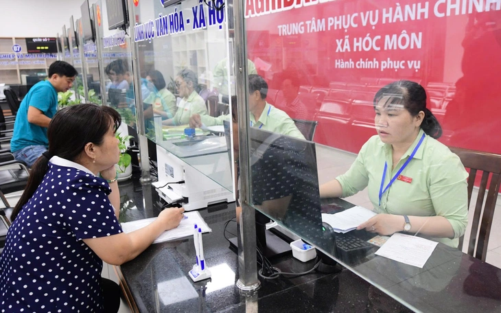 Đại biểu Quốc hội đề xuất quyền 'ngắt kết nối sau giờ làm việc' của người lao động - Ảnh 3.