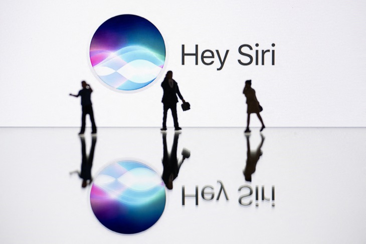 Apple liệu có 'cứu' được Siri sau hai năm hứa hẹn về AI? - Ảnh 1. Apple liệu có 'cứu' được Siri sau hai năm hứa hẹn về AI? - Ảnh 1.