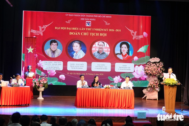 NSND Kim Cương là đại biểu lớn tuổi nhất Đại hội Sân khấu TP.HCM lần thứ nhất - Ảnh 5. Kim Cương - Ảnh 4.