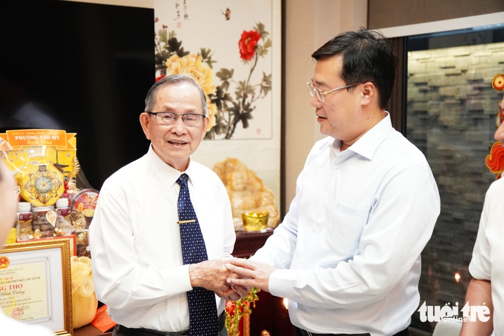 người cao tuổi - Ảnh 3.