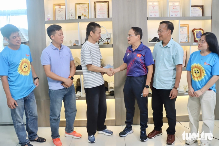 Cùng đón chờ phiên livestream gây quỹ 15 giờ, trích 10% doanh thu cho Ước mơ của Thúy - Ảnh 2.
