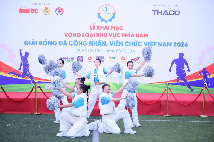 bóng đá công nhân, viên chức - Ảnh 4.