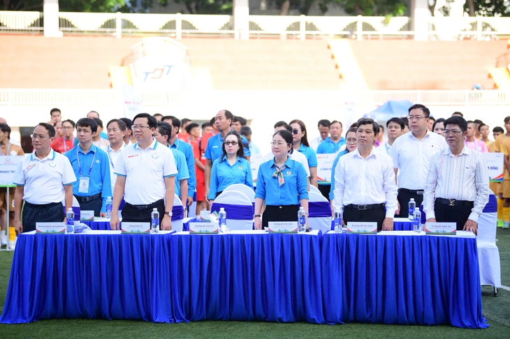 bóng đá công nhân, viên chức - Ảnh 8.