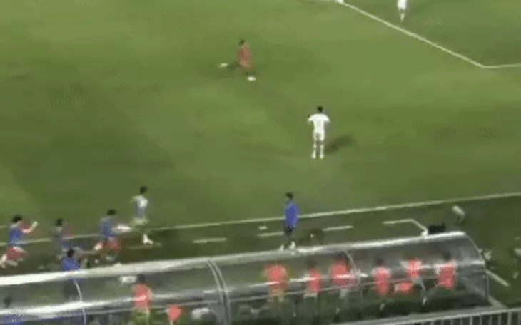 U19 Campuchia cầm hòa Úc khiến U19 Việt Nam bị loại từ vòng bảng giải Đông Nam Á - Ảnh 3.