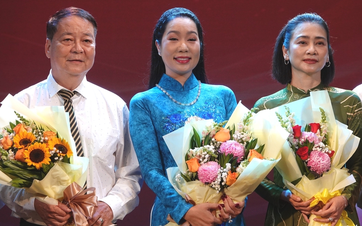 Làm sao để cả nước cũng yêu sân khấu như TP.HCM - Ảnh 2.