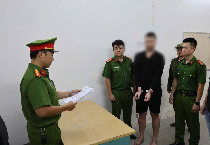người nước ngoài - Ảnh 1.