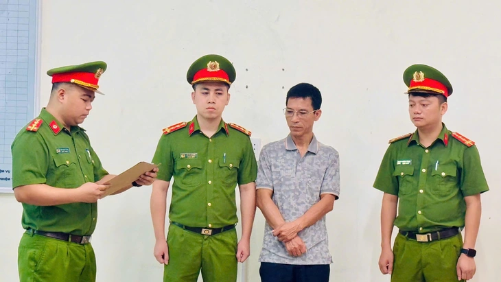 Bắt tạm giam 3 cựu cán bộ thuế tỉnh Lào Cai - Ảnh 2.