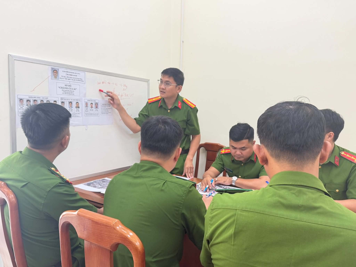 Triệt phá băng giang hồ ‘Chành cua 46’ đe dọa thương lái, ép đóng tiền bảo kê - Ảnh 2.