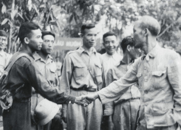 Thiếu tướng Từ Linh viết về cha: GS Từ Giấy - Chủ bút tờ báo sức khỏe đầu tiên - Ảnh 2.