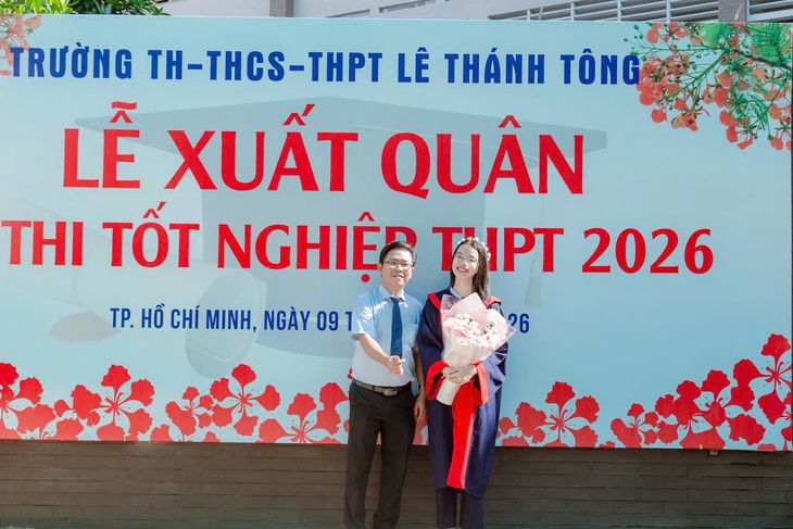 Hai thủ khoa toàn quốc khối B cùng 30 điểm đều là học sinh một trường TP.HCM - Ảnh 1.