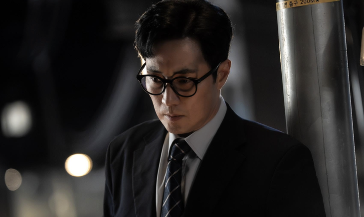 So Ji Sub bùng nổ với 'Đặc vụ Kim tái khởi động', phim báo thù Hàn tiếp tục lên ngôi - Ảnh 2.